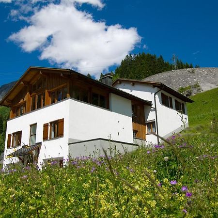 Iton Arlberg - Appartements Stuben am Arlberg Room photo