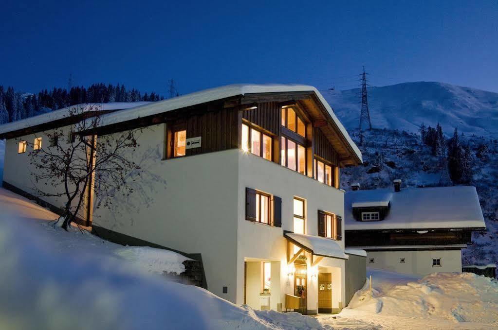 Iton Arlberg - Appartements Stuben am Arlberg Exterior photo